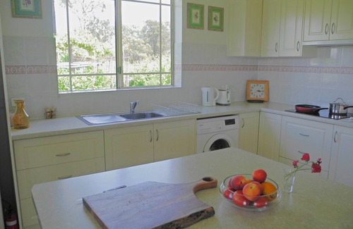 Mulgoa Cottage | “Six Oaks” Wilderness Retreat