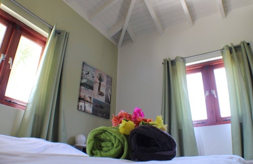 Willemstad Villa | Six person tropical villa with private pool on Curaçao