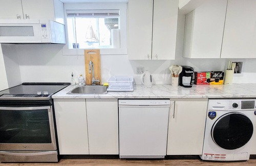 Saint John Apartment | SJ West Travel Apartment