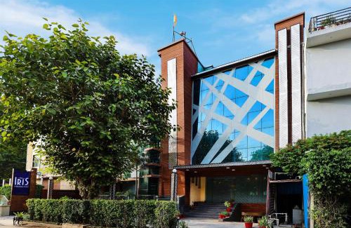 Old Gurgaon Hotel | SK Premium Park GGN