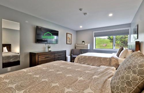 Killington House | Ski Condo Close to the Resort, Shuttle Bus Route, Summer Pool, 2 Queen Beds