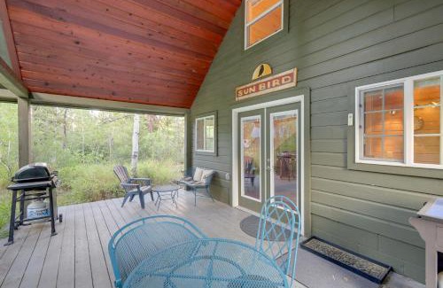McCall House | Ski, Hike, Relax By Water Rustic McCall Tiny Home