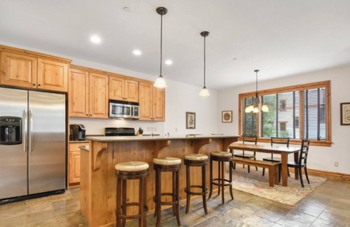 Park City House | Ski house with space and charm