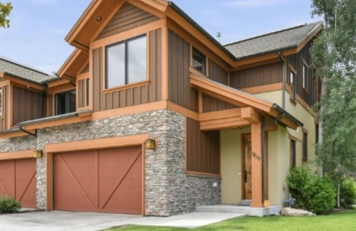Park City House | Ski house with space and charm