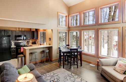 Boyne Falls Apartment | Ski-In 5BR Retreat at Boyne Mtn - Walk to Lifts & Fun!