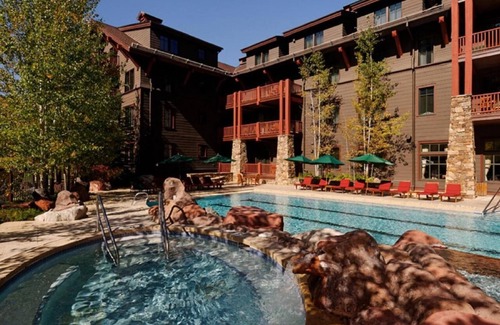 Aspen Villa | Ski-In/Out 3 Bedroom Villa in Aspen!