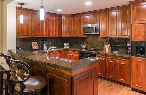 Aspen Villa | Ski-In/Out Resort, 3 bedroom at Ritz Aspen!