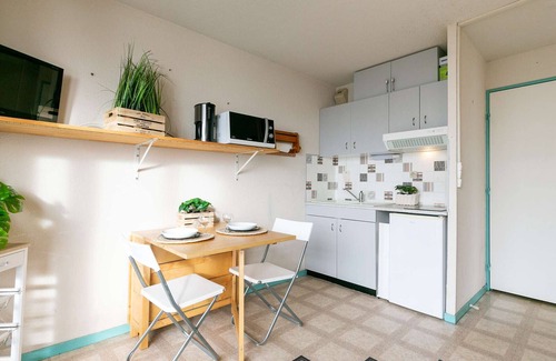 Pla d'Adet Apartment | Ski-in/Ski-out Studio for 4 with Mountain Views, Saint-Lary-Soulan