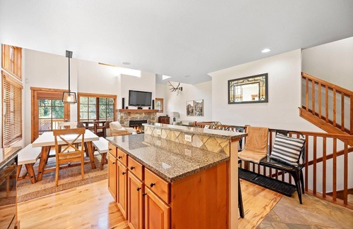 Tamarack Resort House | Ski-In Ski-Out | 2B With Bonus Space