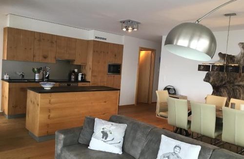 Veysonnaz Apartment | Ski-In, Ski-Out 4, Veysonnaz