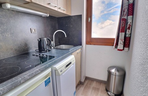 Meribel-Mottaret Apartment | Ski-In/Ski-Out Apartment with Balcony, Near Shops, Free Wi-Fi, Sleeps 4