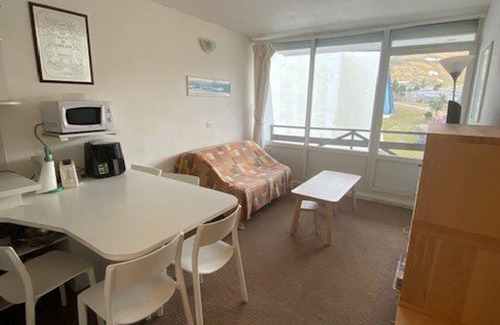 Arette Apartment | Ski-in/ski-out apartment 6 pers, free parking