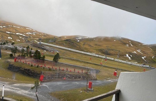 Arette Apartment | Ski-in/ski-out apartment 6 pers, free parking