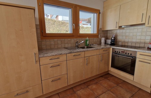 Saas-Fee Apartment | Ski-in, ski-out flat with terrace in house Snowfun A