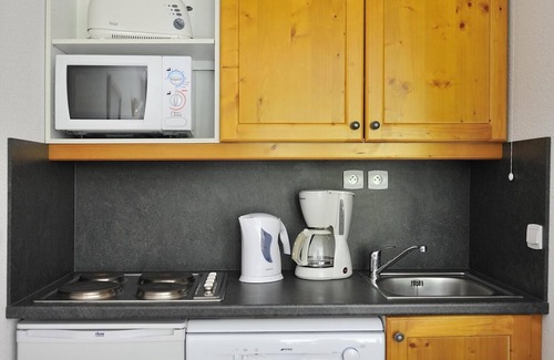 Valmeinier Apartment | Ski-in/ski-out & foot of the slopes, swimming pool, ski locker, 50m², Valmeinier