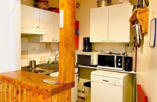 Villard-de-Lans Apartment | Ski-in/ski-out & foot of the slopes, 7th floor, balcony, parking, 63m², Villard de Lans