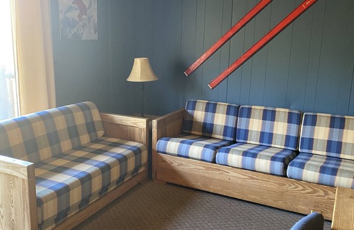 Bessemer Cabin | Ski In/Ski Out Lodging At Black River Basin