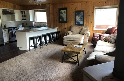 Whitefish Cabin | Ski-in/Ski-out Private Cabin - Perfect for Families