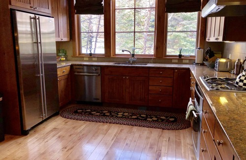 Stowe Area House | Ski In & Ski Out - Slopeslide in Stowe