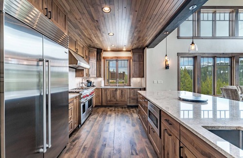 Big Sky Cabin | Ski-In/Ski-Out At Cascade Ridge