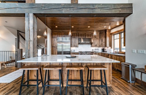 Big Sky Cabin | Ski-In/Ski-Out At Cascade Ridge