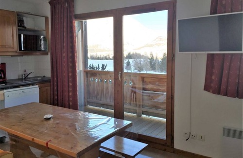 Le Devoluy Apartment | Ski in winter, hike in summer in Superdevoluy for 4/6 people