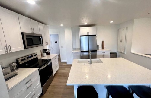 White City House | Ski Sandy, UT: Snowbird, Alta, Brighton, Solitude, Park City, Deer Valley, The Canyons