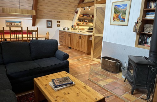 Taos Ski Valley House | Ski Vacation Perfection in Taos Ski Valley
