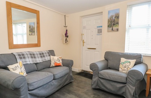 Beccles Cottage | SKIPPINGS, pet friendly, country holiday cottage in Beccles