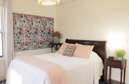 West End Hotel | Skolfield Inn, Parking, Self-check-in, Garden 4