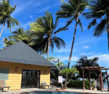 East Ham Tien Beach Bed & Breakfast | Sky Home