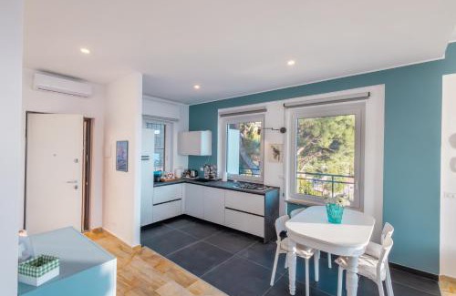 Ospedaletti Apartment | Sky & Sea Apartment by Wonderful Italy
