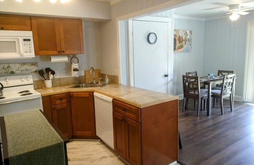 Sky Valley Condo | Sky Valley's Coziest Condo w/Views - Dog Friendly!