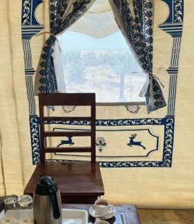 Kanoi Hotel | Skyland Desert Camp