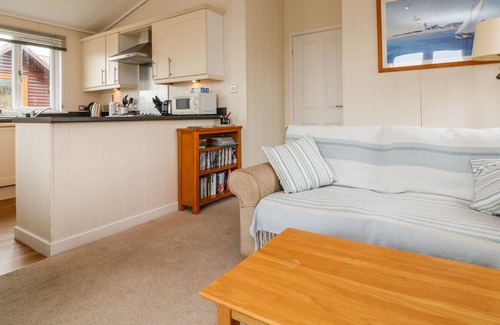 Mullacott Cabin | SKYLARKS, family friendly in Mullacott, Ilfracombe