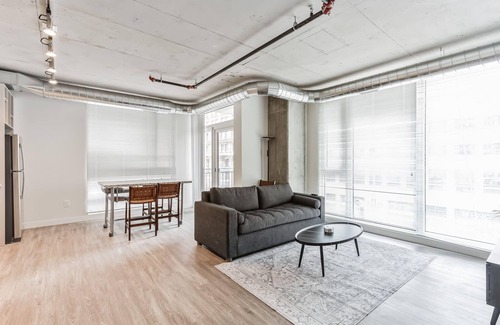 Gateway District Apartment | Skyline 776 - Combined 1-BR & Studio