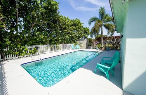 Jensen Beach House | Skyline Breeze - Jensen Beach Family Getaway