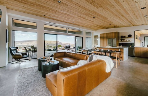 Pioneertown House | Skyline By Fieldtrip | NEW - Pool, Hot Tub, Firepit, Casita