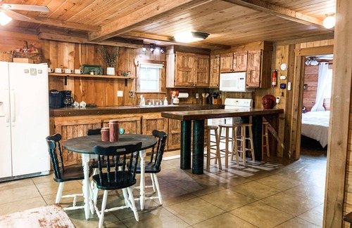 Princeton Cabin | Skyline Cabin Minutes to Walls of Jericho