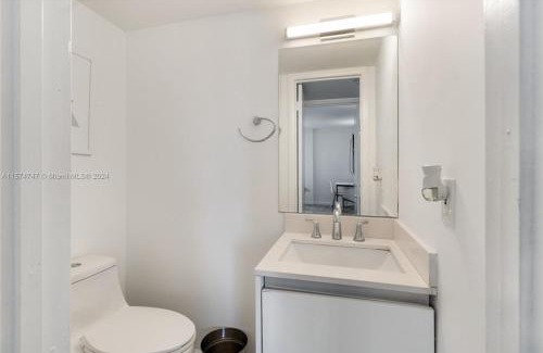 Sunny Isles Beach Apartment | Skyline Paradise in Sunny Isles Beach