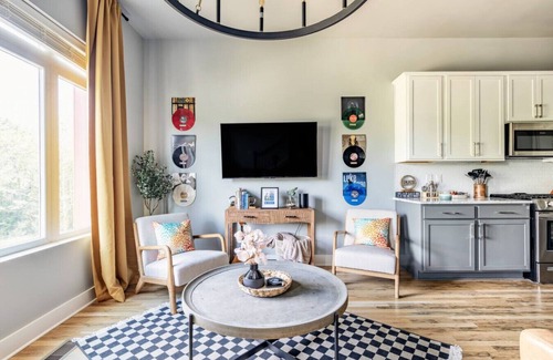 Haynes Area House | Skyline Rooftop Game Room Sonos Audio