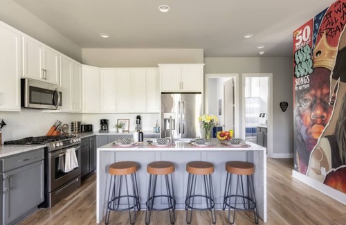 Haynes Area House | Skyline Rooftop Game Room Sonos Audio