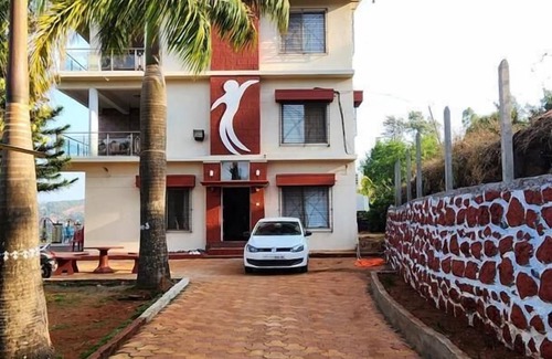 Bhilar Villa | Skyline Serenity by Joy Suites