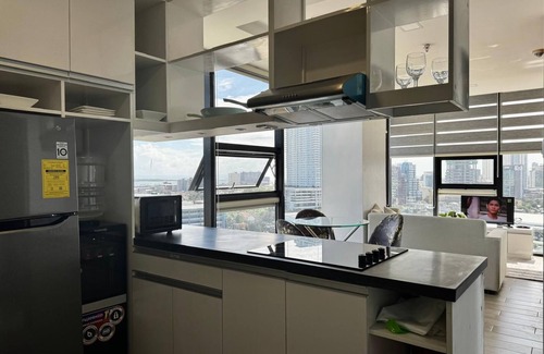 Cebu Condo | Skyline Serenity