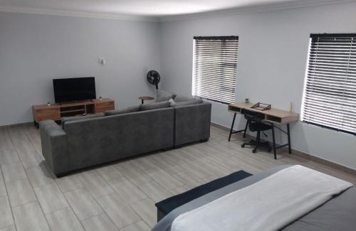 Edenvale Apartment | Skyline Unit1