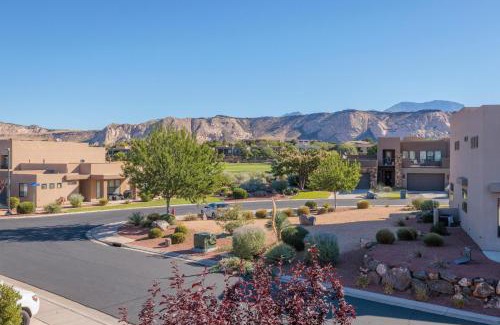 St. George House | Skyline Vista