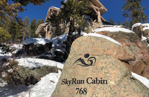 Coal Creek Cabin | Skyrun 2 Bedroom Cabin by RedAwning