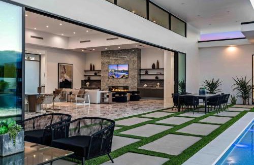 Indio House | Sleeps 28 2 Luxe Villas w Pickleball Court Bravo Villas Dorado by AvantStay