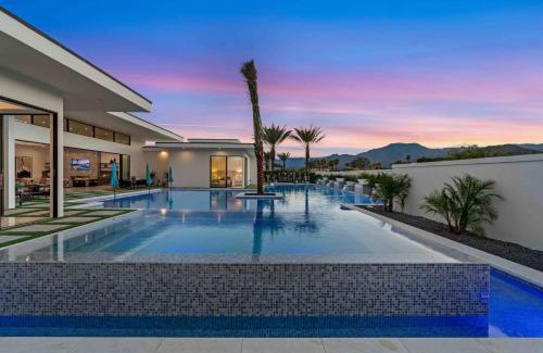 Indio House | Sleeps 28 2 Luxe Villas w Pickleball Court Bravo Villas Dorado by AvantStay