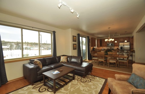 Winter Park Condo | Sledding Hill Views! Steps to dining & shops!